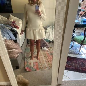 Victoria Beckham!!! Oh so posh crème wool fit and flare